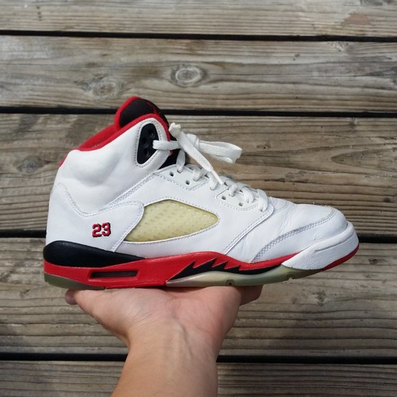 Women Size 8 / Size 6.5 Youth 2006 Nike Air Jordan 5 Fire Red Basketball Sneaker - Picture 1 of 8